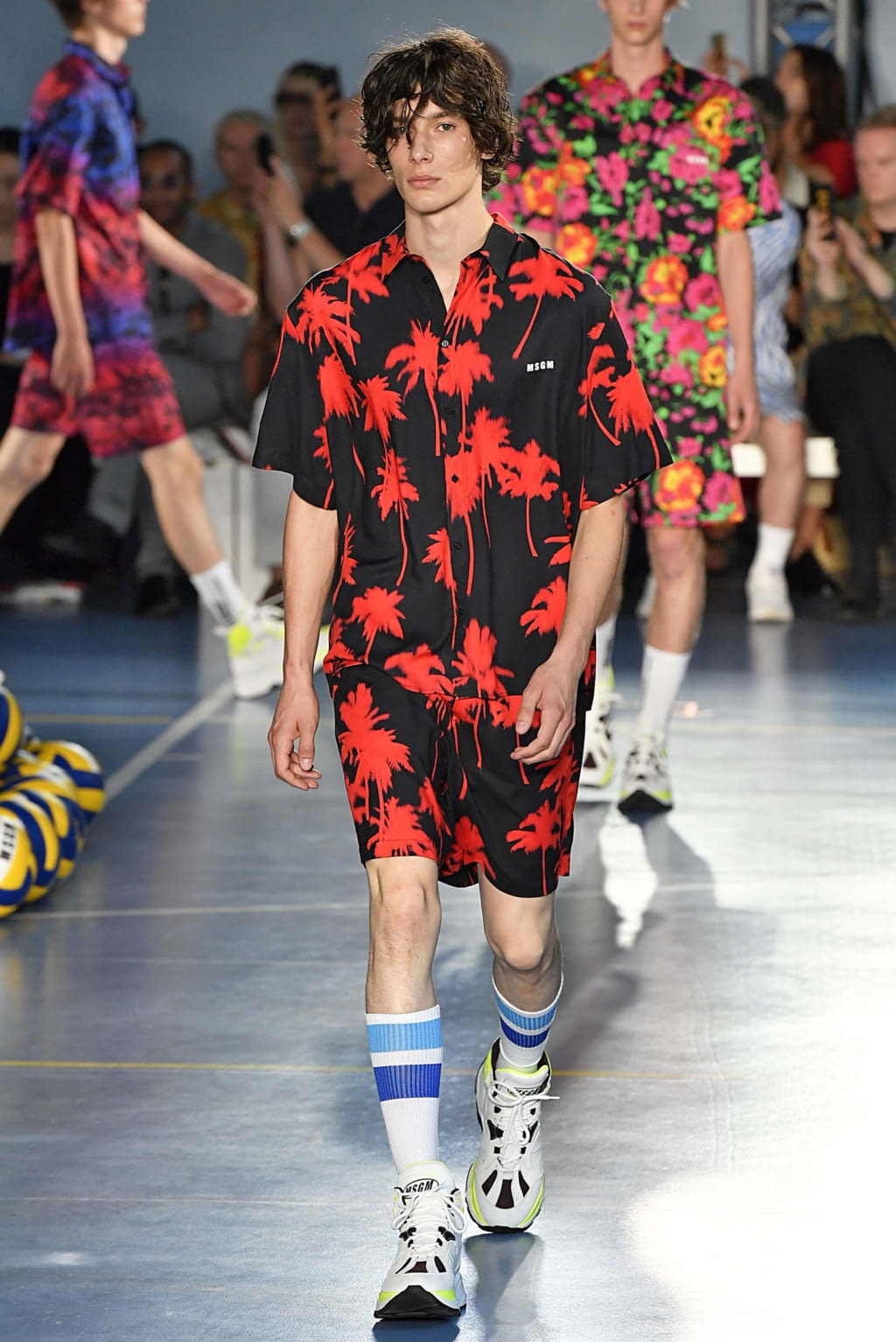 Fashion Week Milan Spring/Summer 2019 look 52 from the MSGM collection 男装
