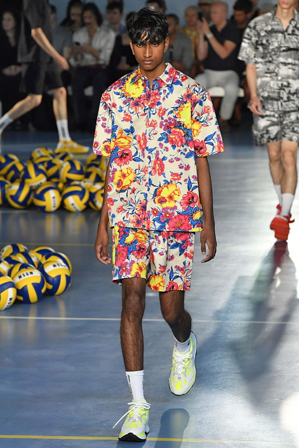 Fashion Week Milan Spring/Summer 2019 look 64 from the MSGM collection 男装