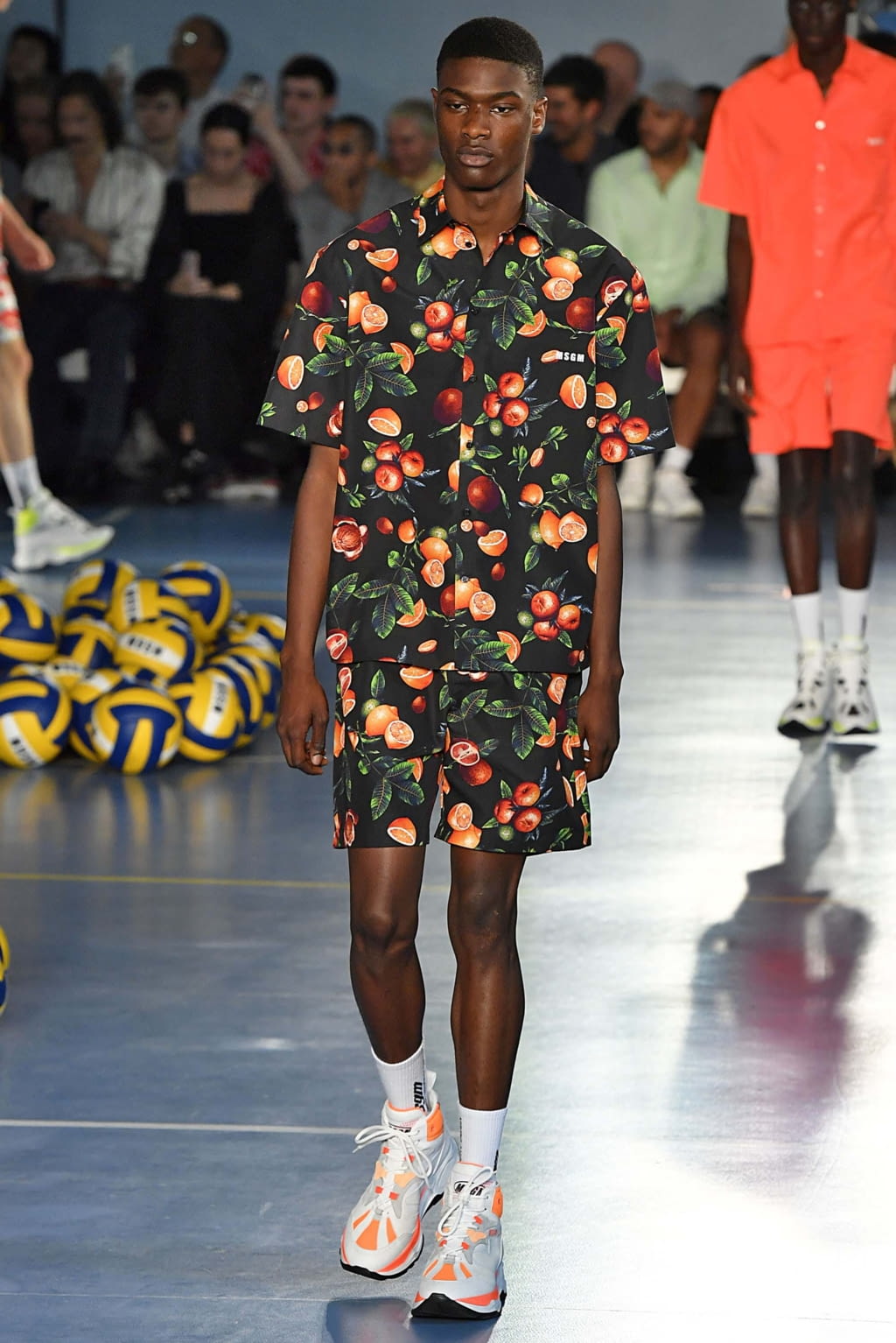 Fashion Week Milan Spring/Summer 2019 look 69 from the MSGM collection menswear
