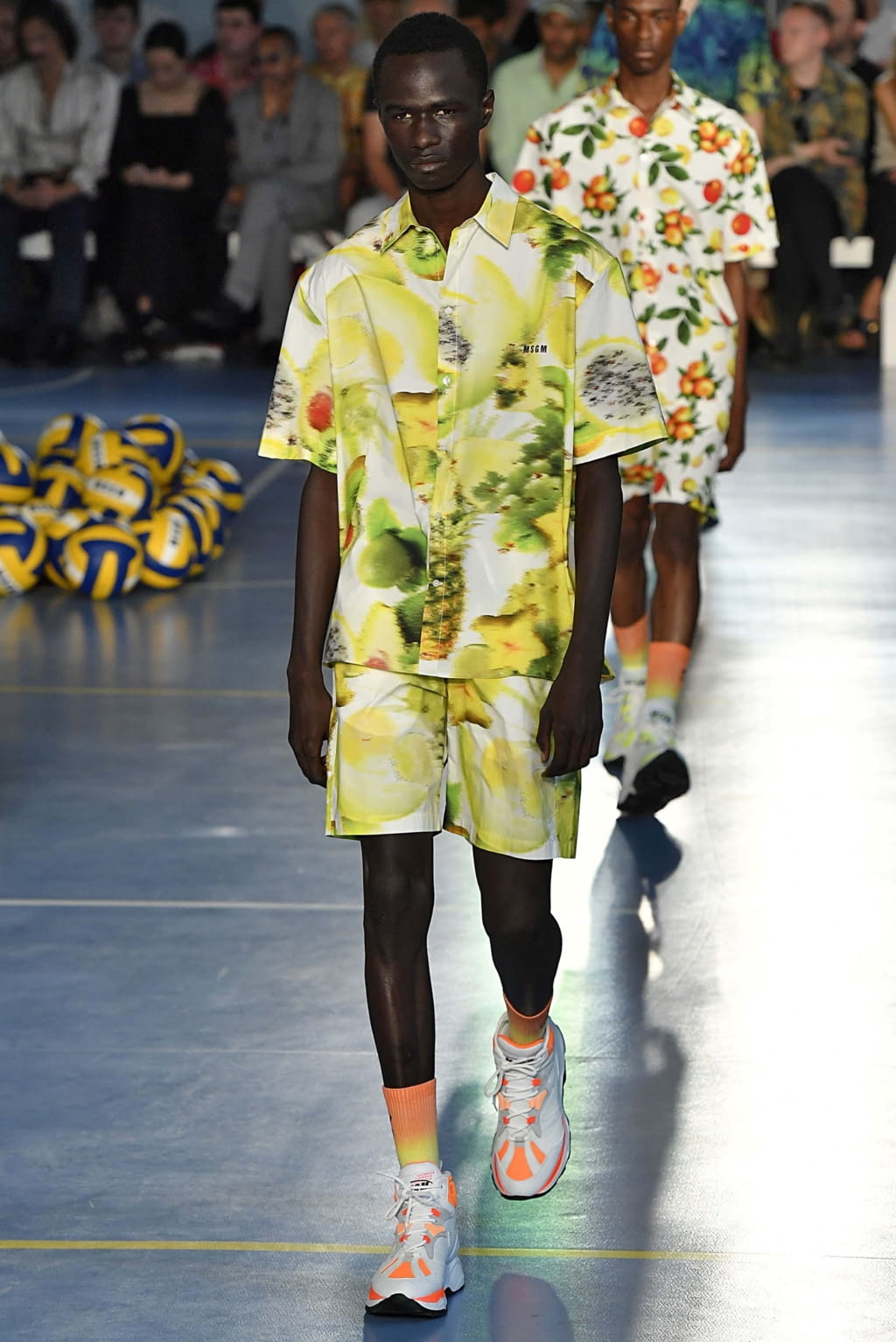Fashion Week Milan Spring/Summer 2019 look 74 from the MSGM collection menswear