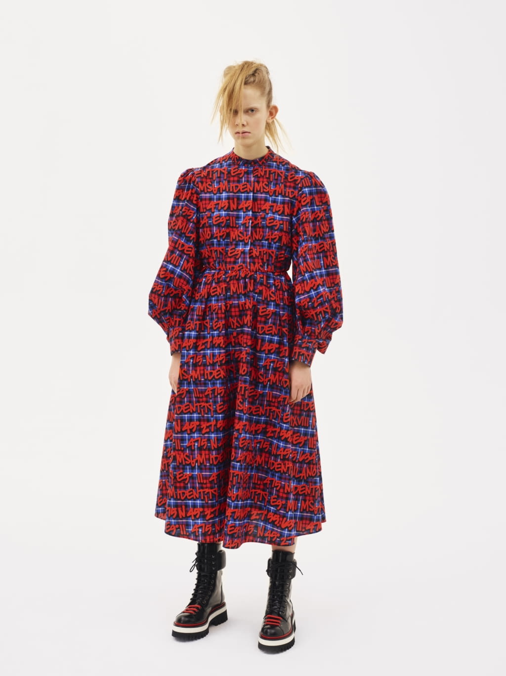 Fashion Week Milan Pre-Fall 2018 look 11 from the MSGM collection 女装
