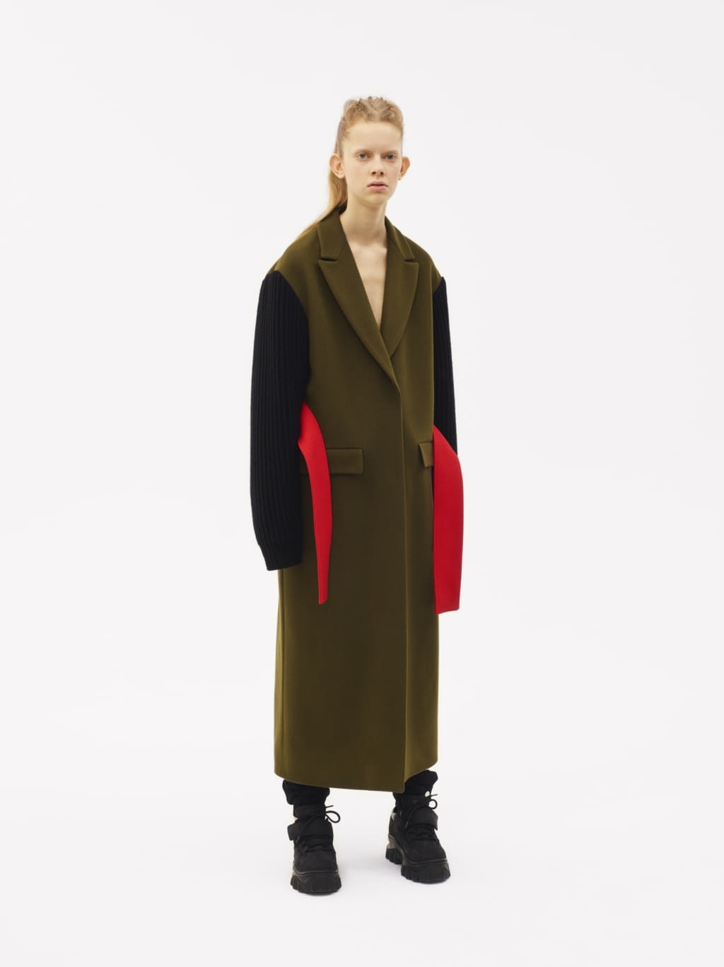 Fashion Week Milan Pre-Fall 2018 look 32 from the MSGM collection 女装