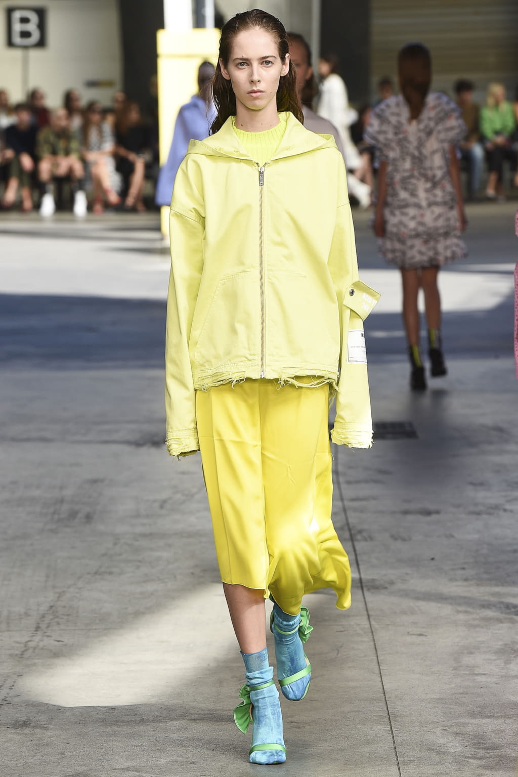 Fashion Week Milan Spring/Summer 2018 look 23 from the MSGM collection 女装