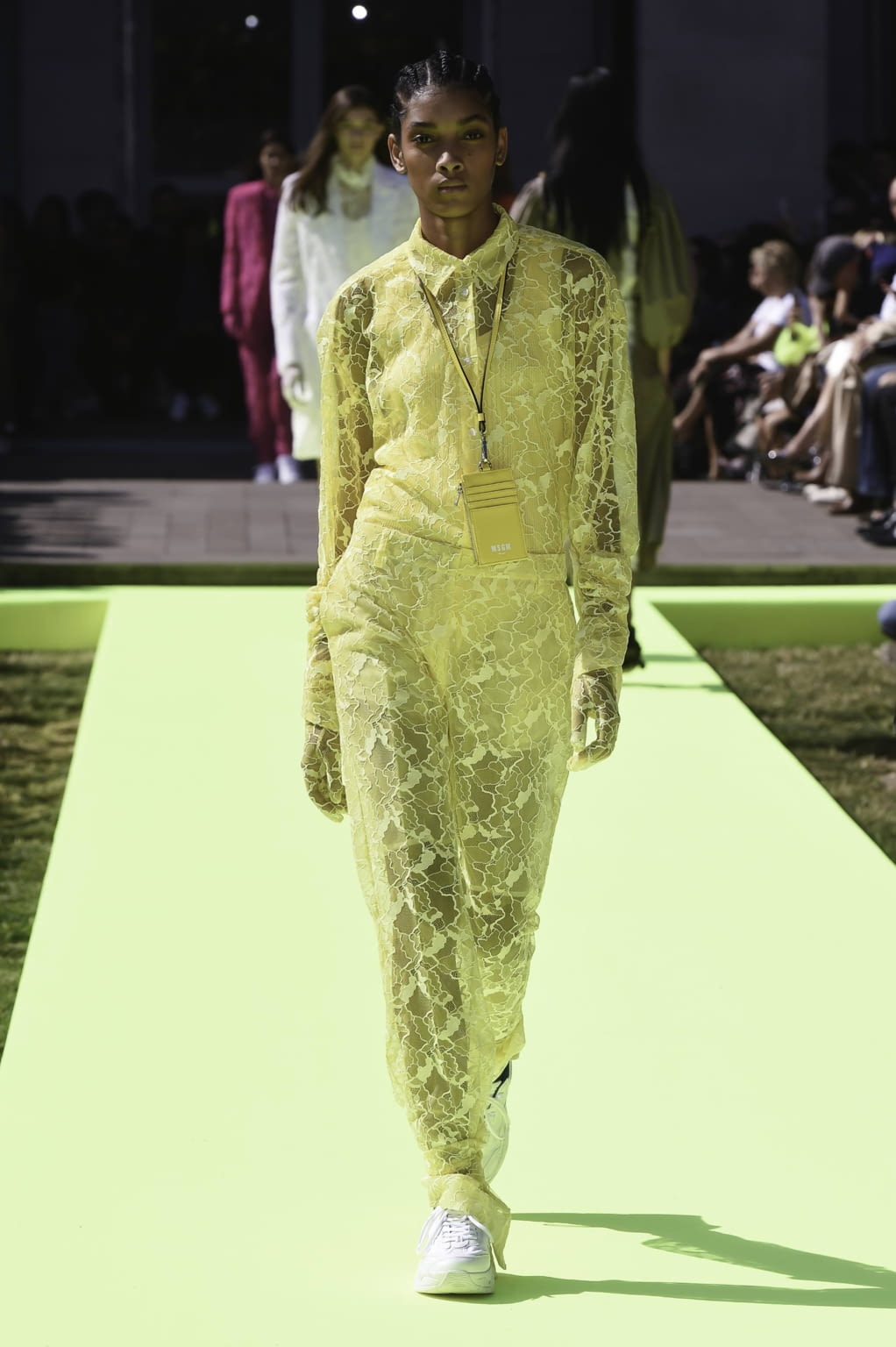 Fashion Week Milan Spring/Summer 2020 look 30 de la collection MSGM womenswear