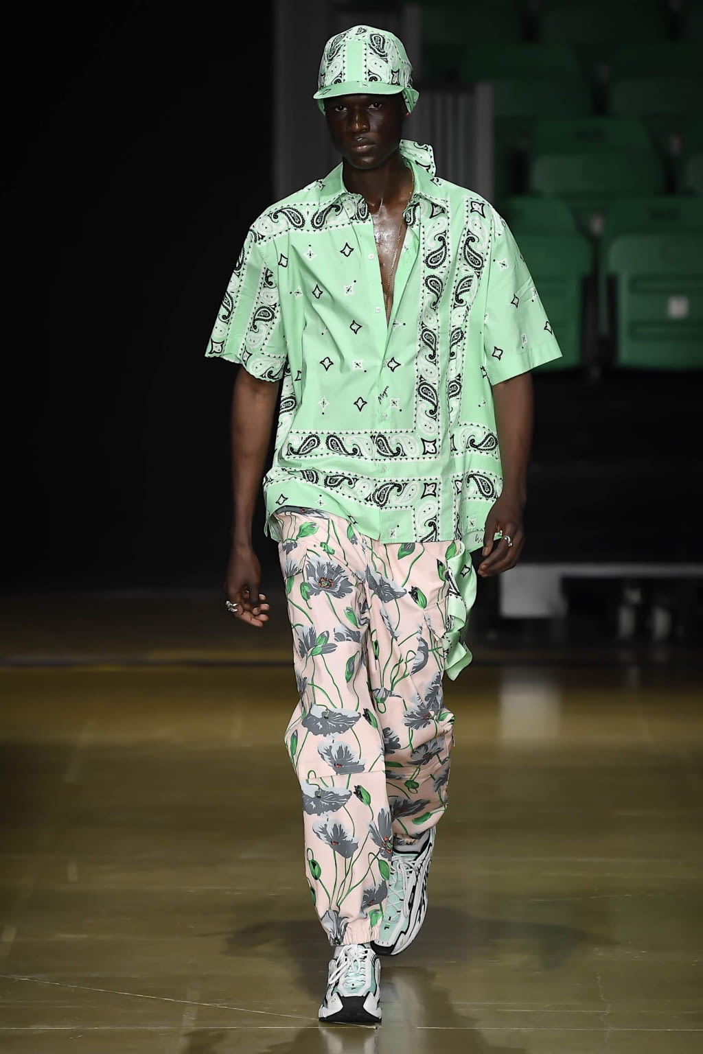 Fashion Week Florence Spring/Summer 2020 look 30 from the MSGM collection 男装