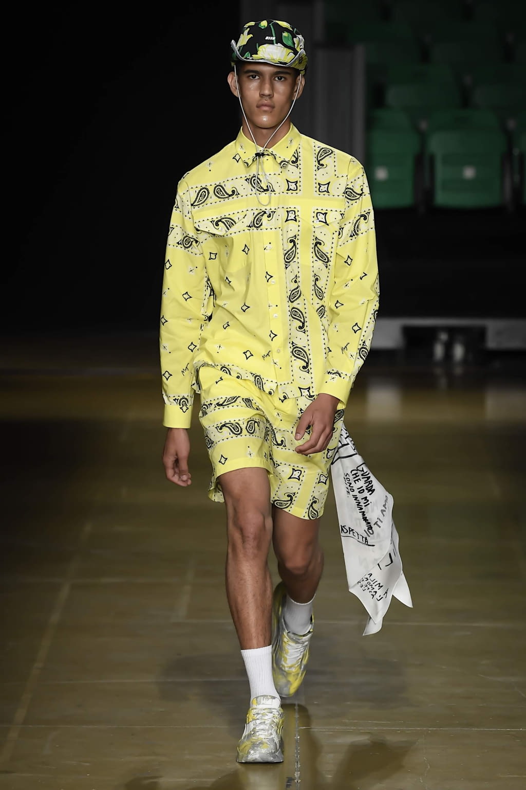 Fashion Week Florence Spring/Summer 2020 look 10 from the MSGM collection 男装