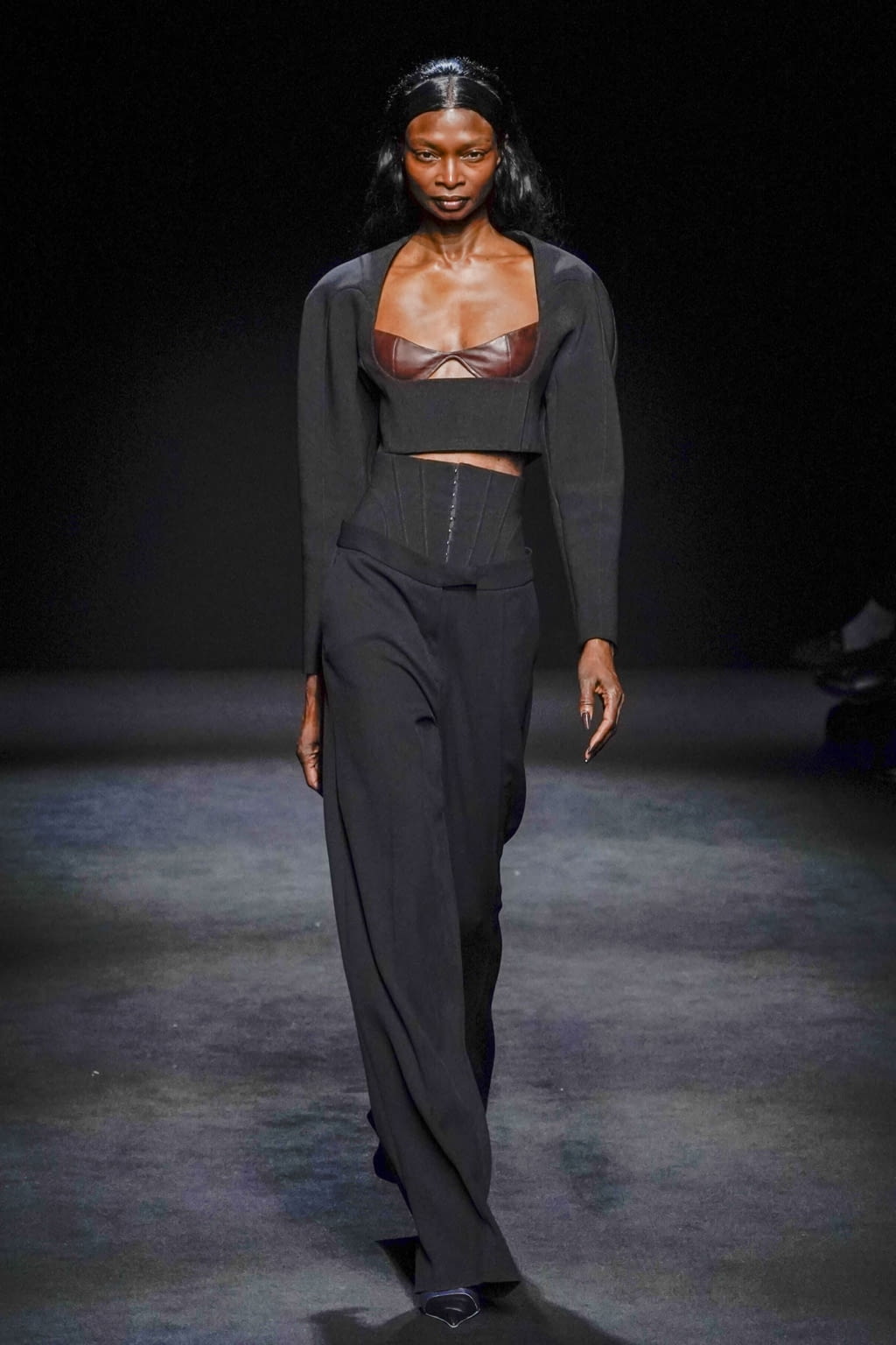 Fashion Week Paris Fall/Winter 2020 look 18 from the Mugler collection womenswear