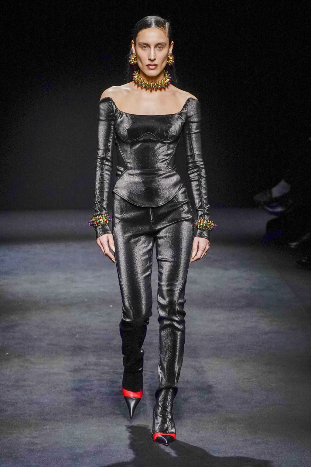 Fashion Week Paris Fall/Winter 2020 look 23 from the Mugler collection womenswear