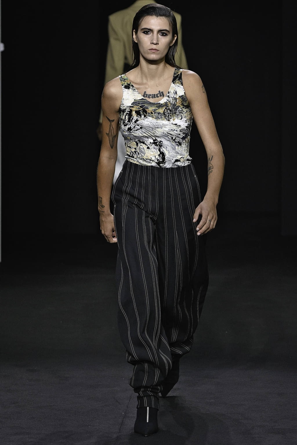 Fashion Week Paris Spring/Summer 2019 look 12 de la collection Mugler womenswear