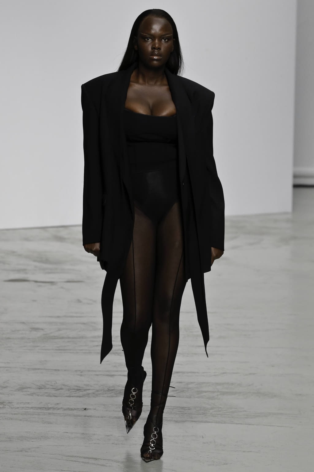 Fashion Week Paris Spring/Summer 2020 look 11 from the Mugler collection 女装