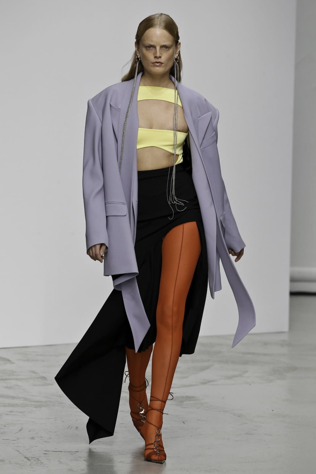 Fashion Week Paris Spring/Summer 2020 look 12 from the Mugler collection womenswear