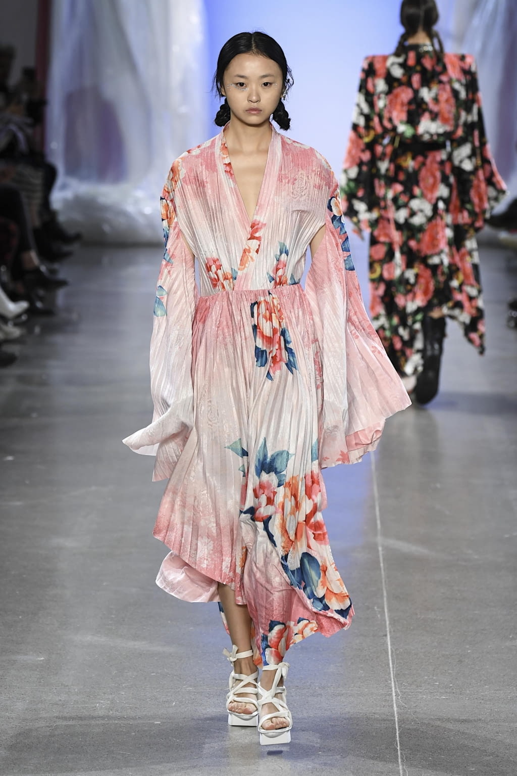 Fashion Week New York Fall/Winter 2020 look 28 de la collection Mukzin womenswear