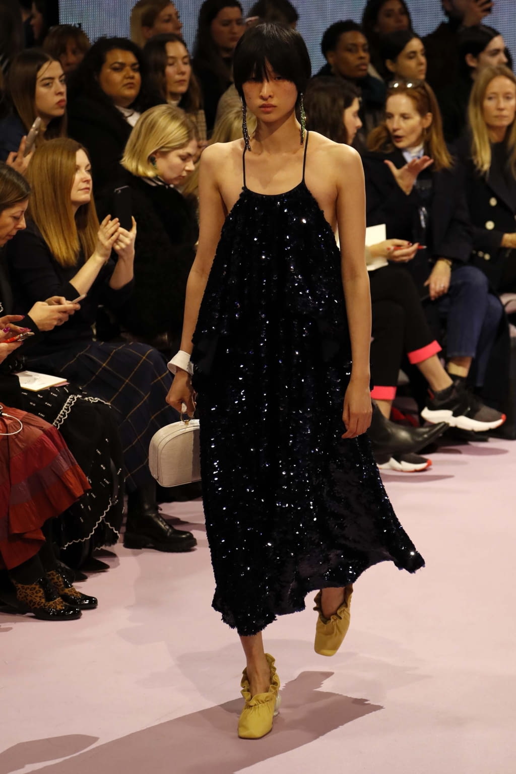 Fashion Week London Spring/Summer 2018 look 17 de la collection Mulberry womenswear
