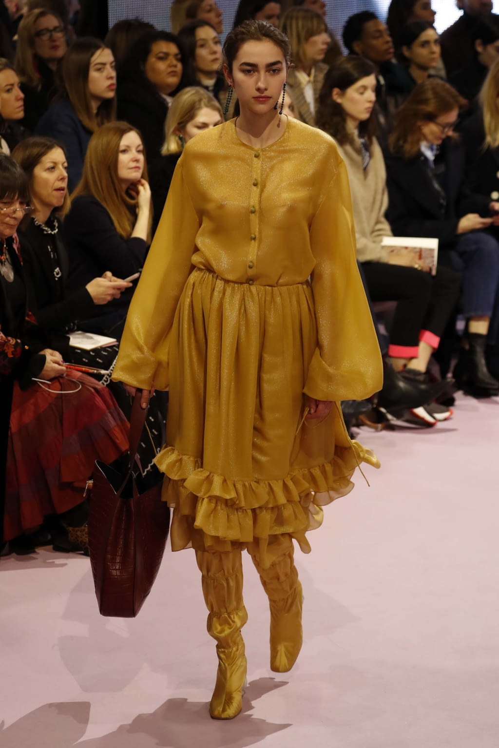 Fashion Week London Spring/Summer 2018 look 26 de la collection Mulberry womenswear