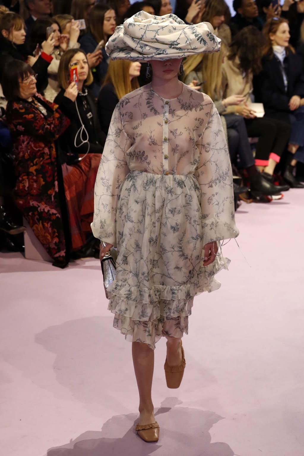 Fashion Week London Spring/Summer 2018 look 41 de la collection Mulberry womenswear