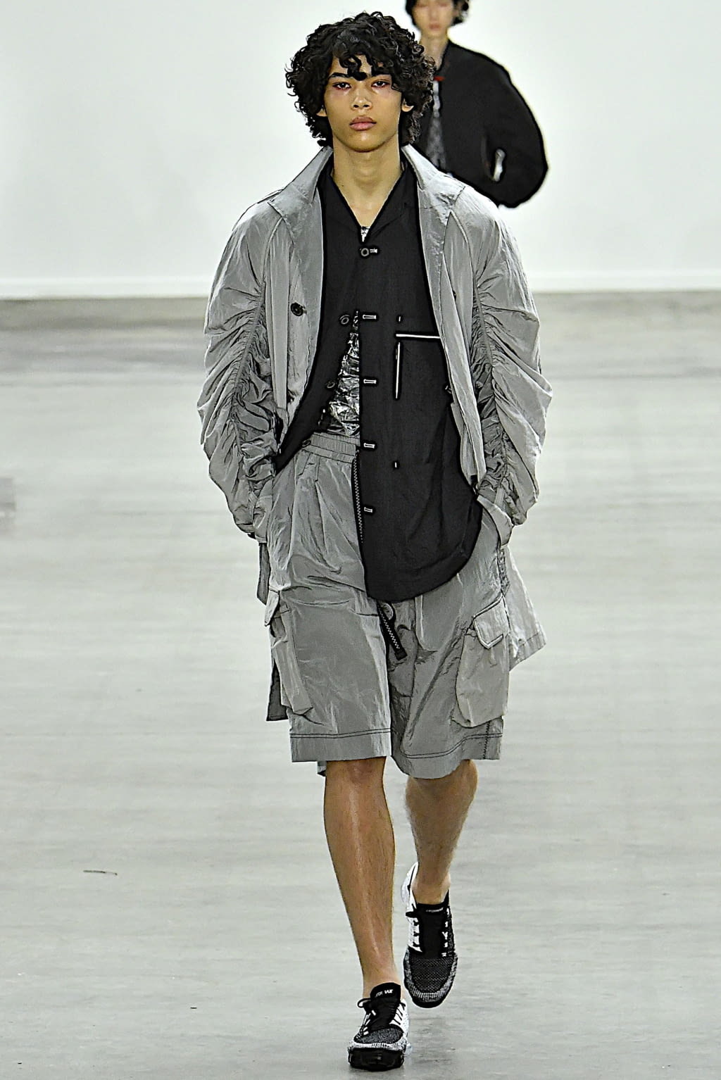 Fashion Week London Spring/Summer 2020 look 8 from the Münn collection 男装