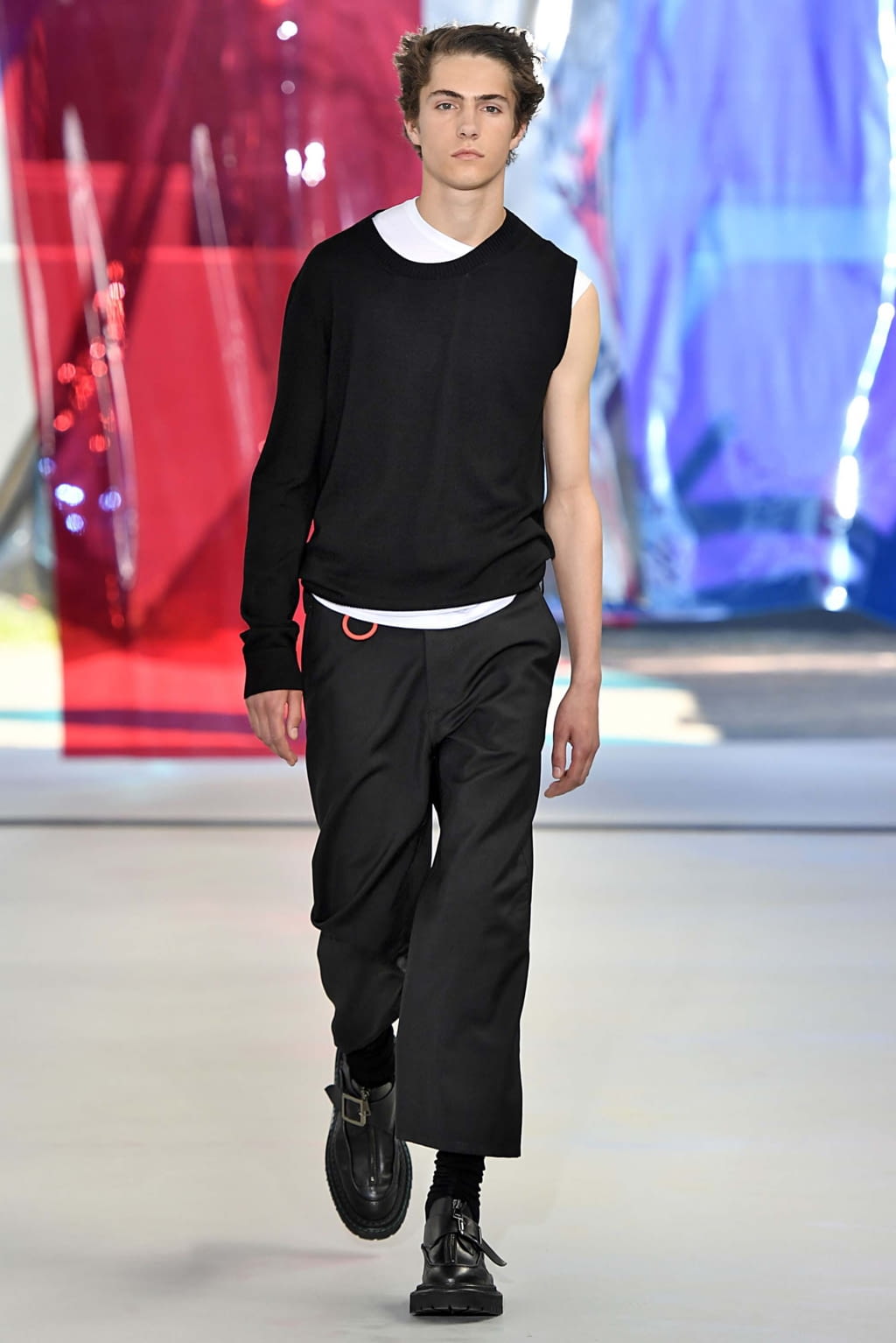 Fashion Week Milan Spring/Summer 2019 look 2 from the N°21 collection menswear