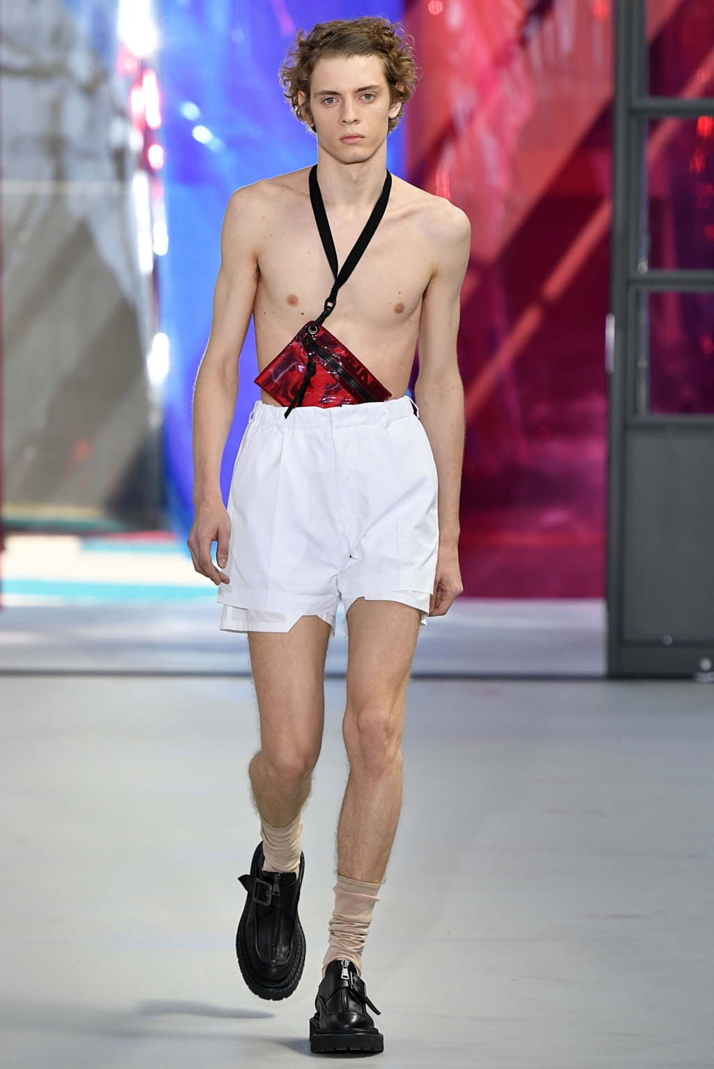 Fashion Week Milan Spring/Summer 2019 look 24 de la collection N°21 menswear
