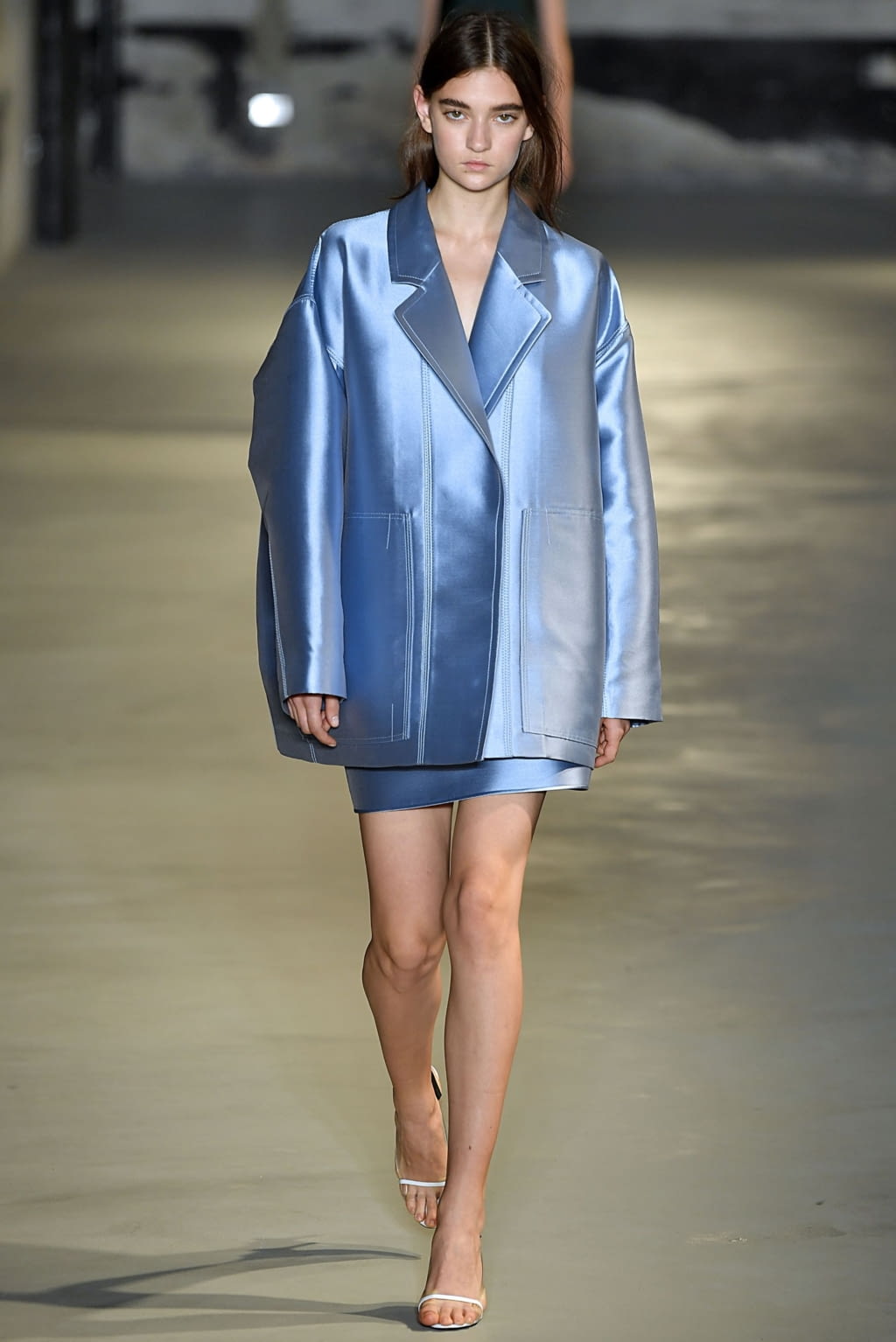 Fashion Week Milan Spring/Summer 2019 look 31 from the N°21 collection 女装