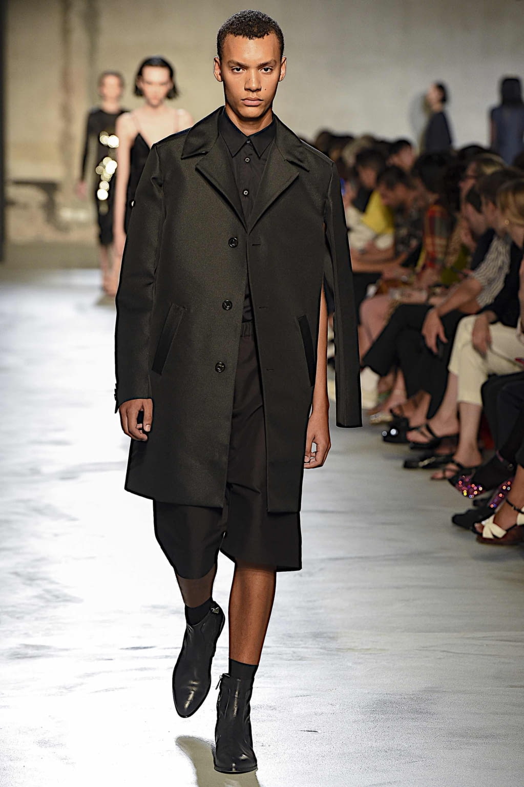 Fashion Week Milan Spring/Summer 2020 look 47 from the N°21 collection womenswear