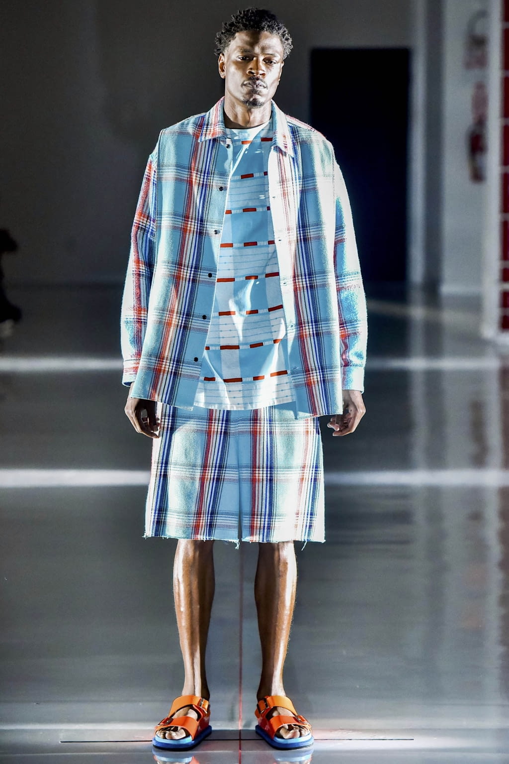 Fashion Week New York Spring/Summer 2019 look 14 from the N.Hoolywood collection 男装