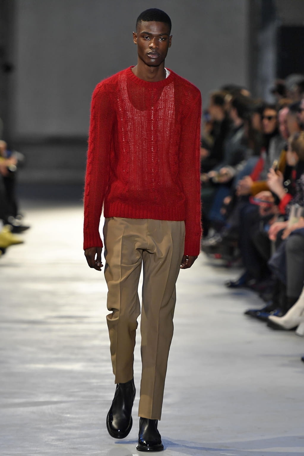 Fashion Week Milan Fall/Winter 2019 look 12 de la collection N°21 menswear