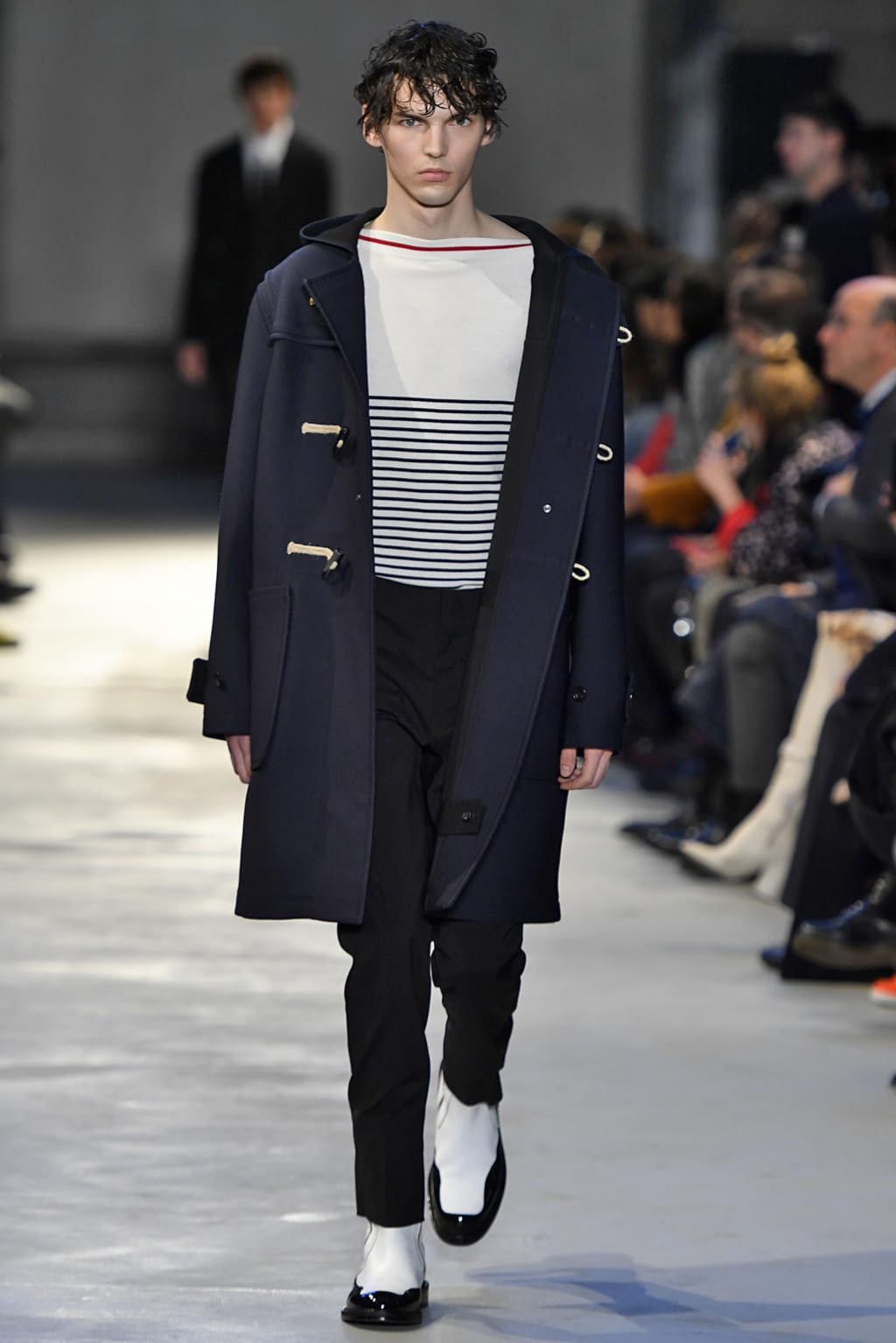 Fashion Week Milan Fall/Winter 2019 look 24 from the N°21 collection 男装