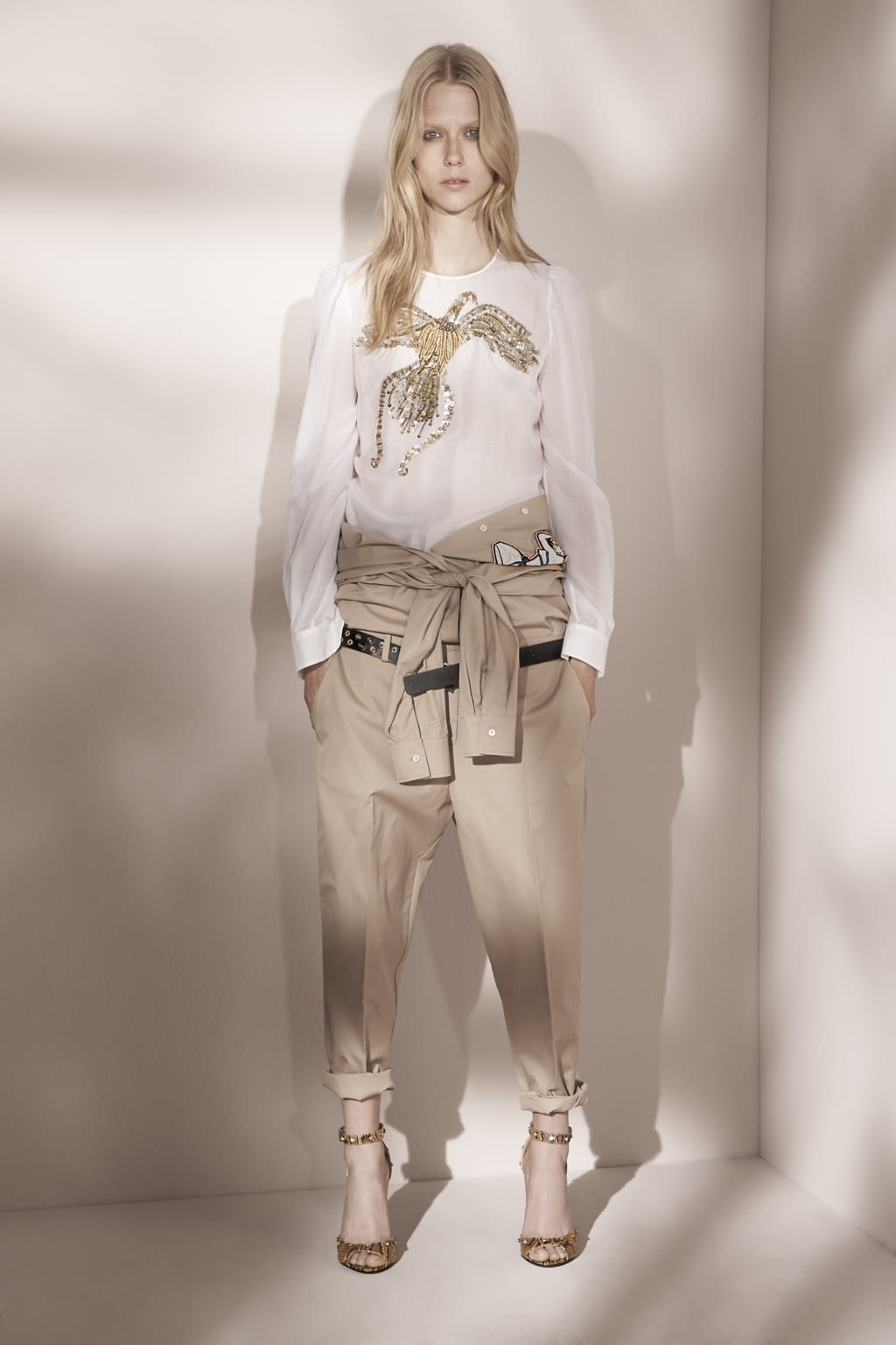 Fashion Week Milan Resort 2017 look 15 from the N°21 collection 女装