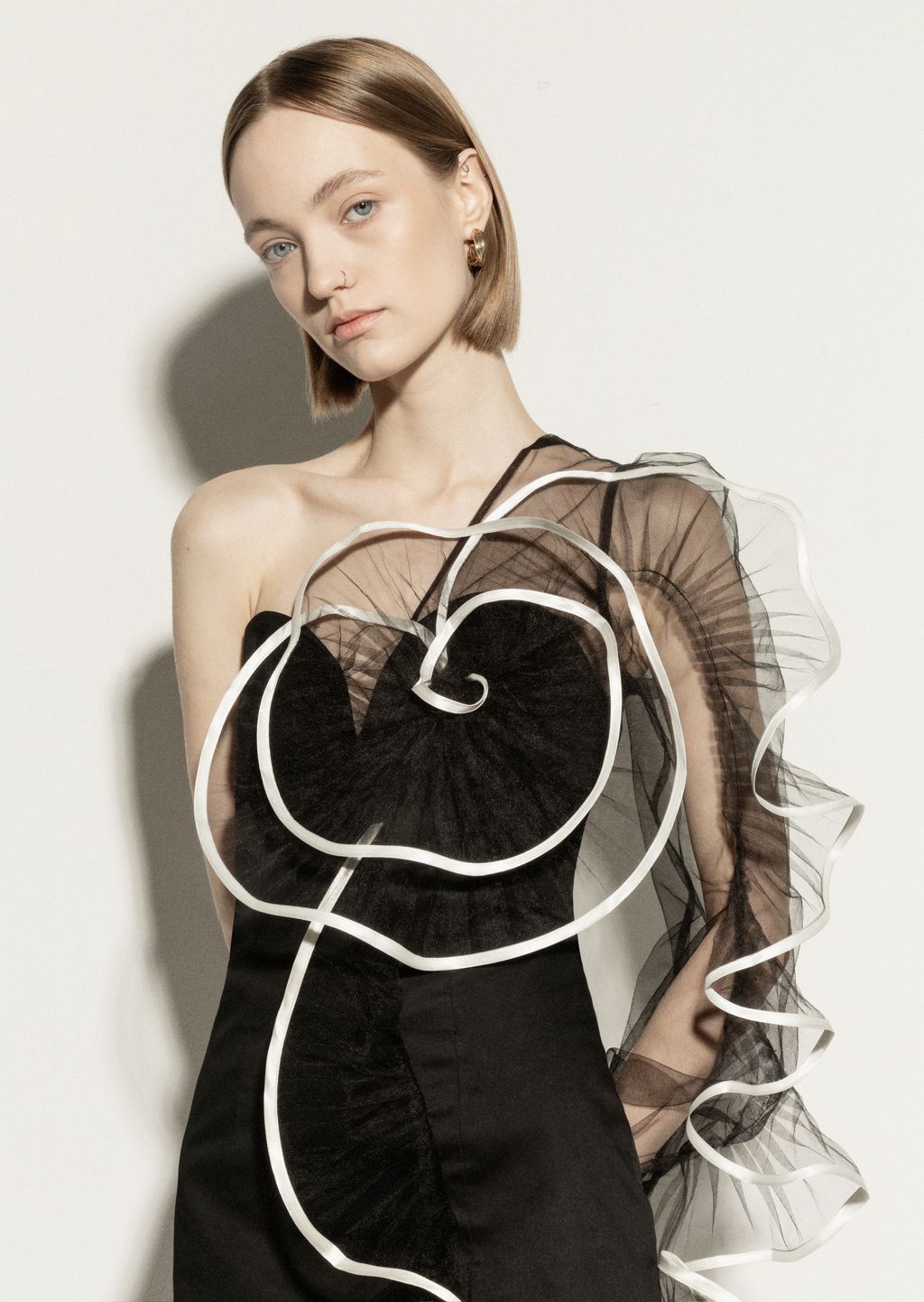 Fashion Week Paris Fall/Winter 2023 look 3 from the NADYA DZYAK collection womenswear