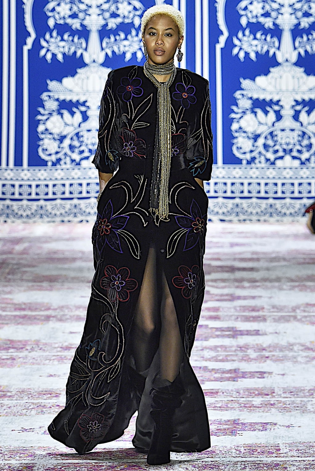 Fashion Week New York Fall/Winter 2019 look 5 from the Naeem Khan collection womenswear