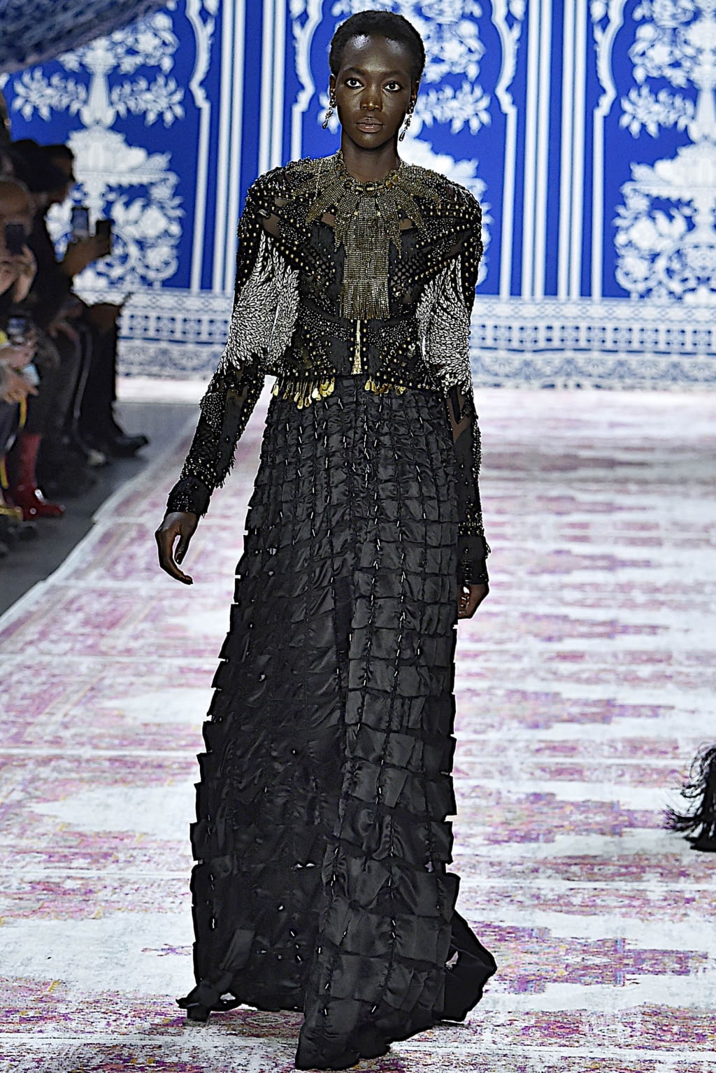 Fashion Week New York Fall/Winter 2019 look 7 from the Naeem Khan collection womenswear