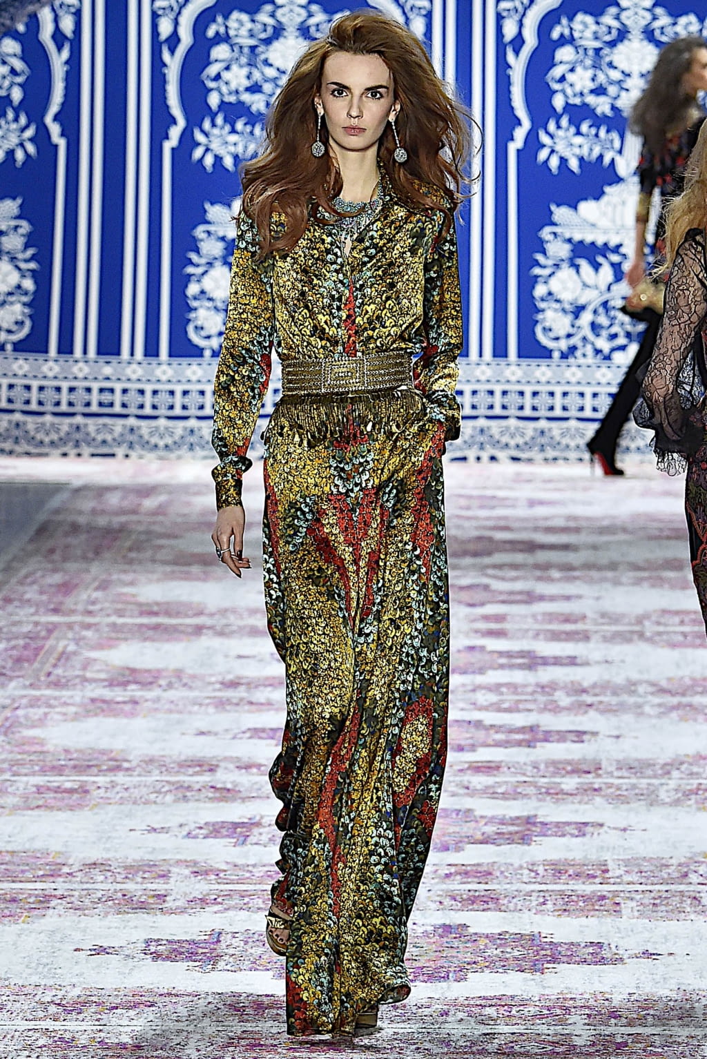 Fashion Week New York Fall/Winter 2019 look 16 from the Naeem Khan collection womenswear