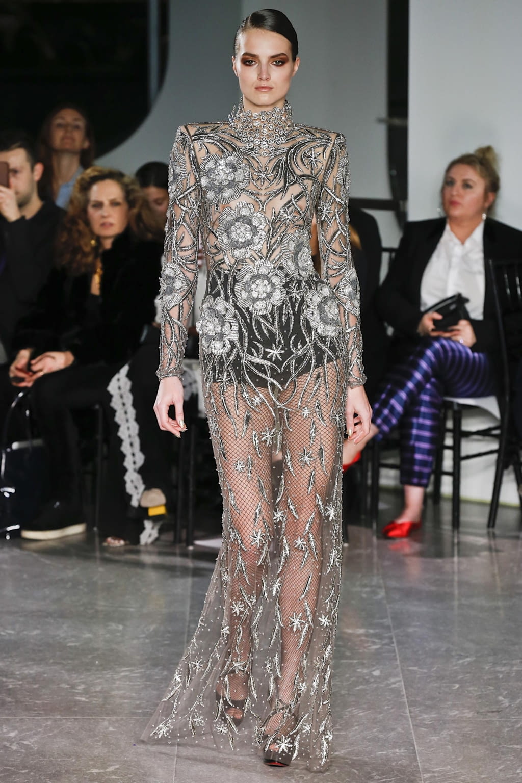 Fashion Week New York Fall/Winter 2020 look 28 from the Naeem Khan collection 女装