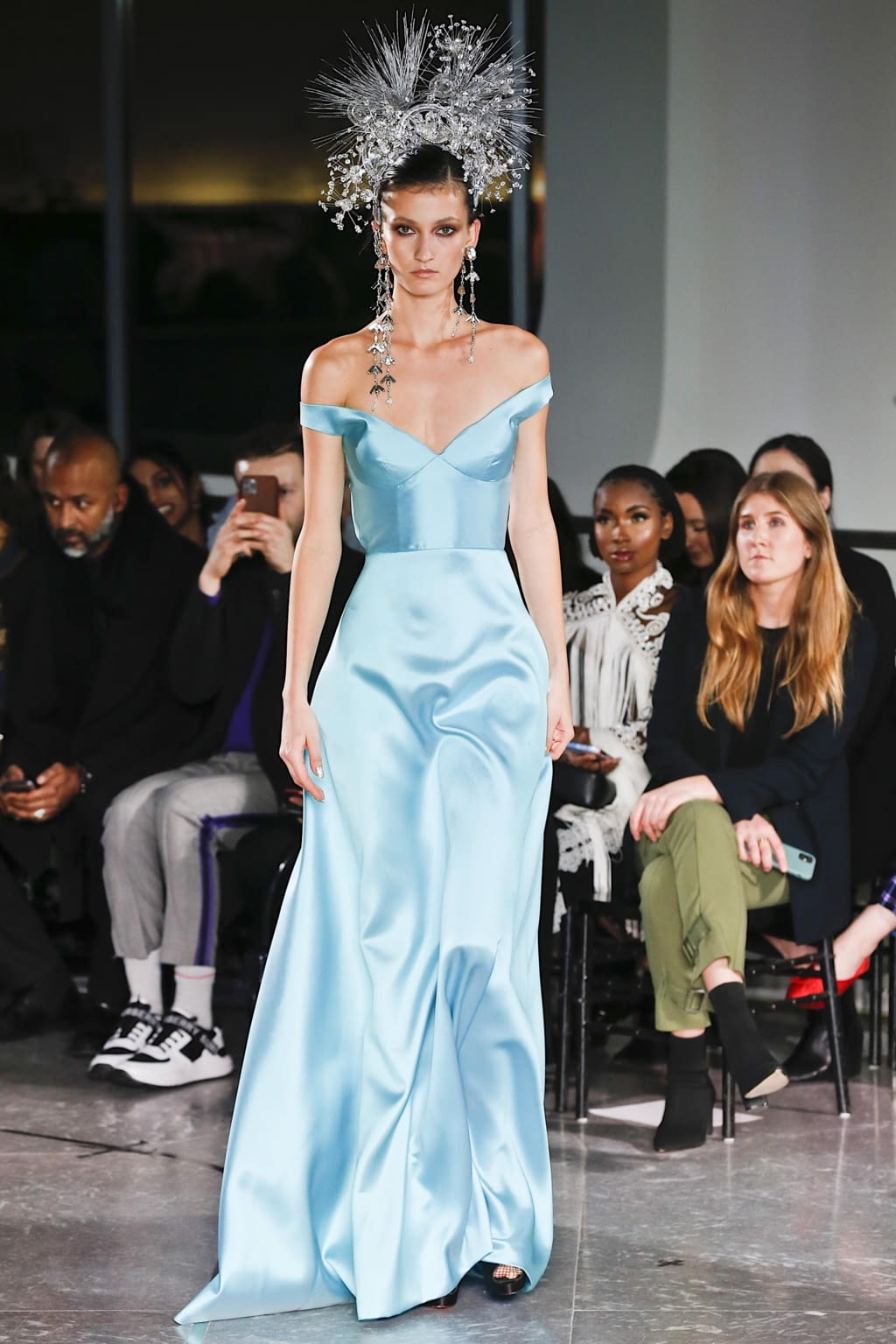 Fashion Week New York Fall/Winter 2020 look 33 from the Naeem Khan collection womenswear