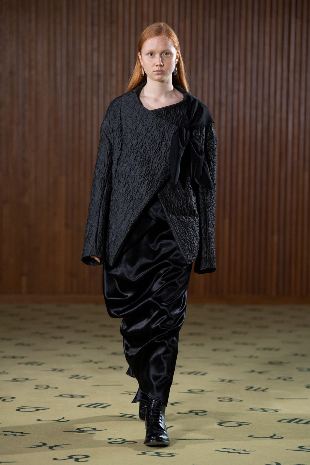 Fashion Week Paris Fall/Winter 2022 look 20 from the Namacheko collection menswear