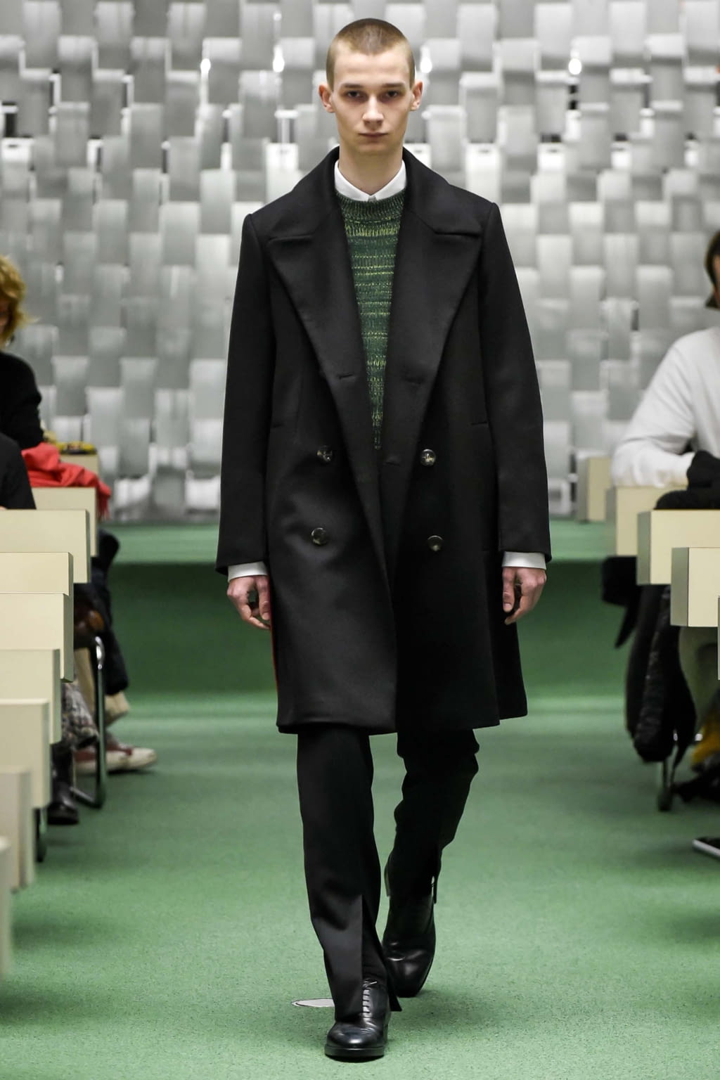 Fashion Week Paris Fall/Winter 2018 look 4 from the Namacheko collection menswear