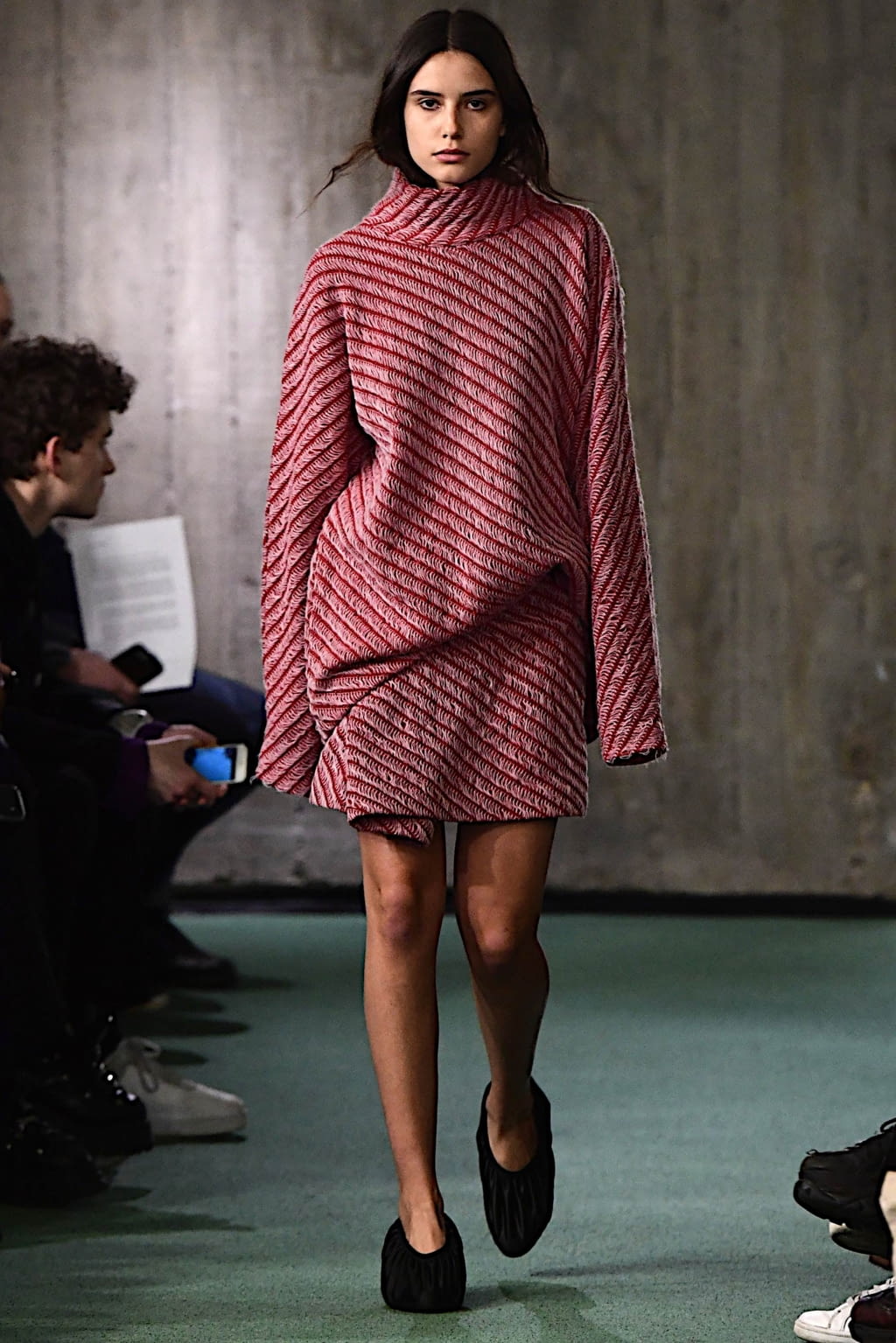 Fashion Week Paris Fall/Winter 2019 look 19 de la collection Namacheko menswear