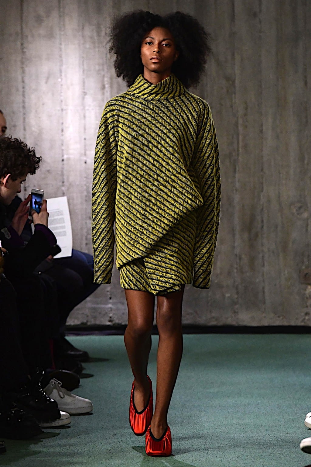 Fashion Week Paris Fall/Winter 2019 look 23 de la collection Namacheko menswear