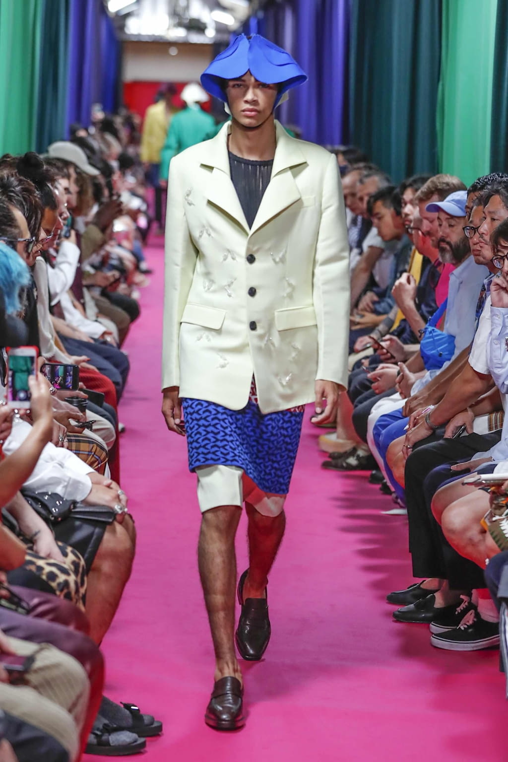 Fashion Week Paris Spring/Summer 2020 look 21 from the Namacheko collection menswear