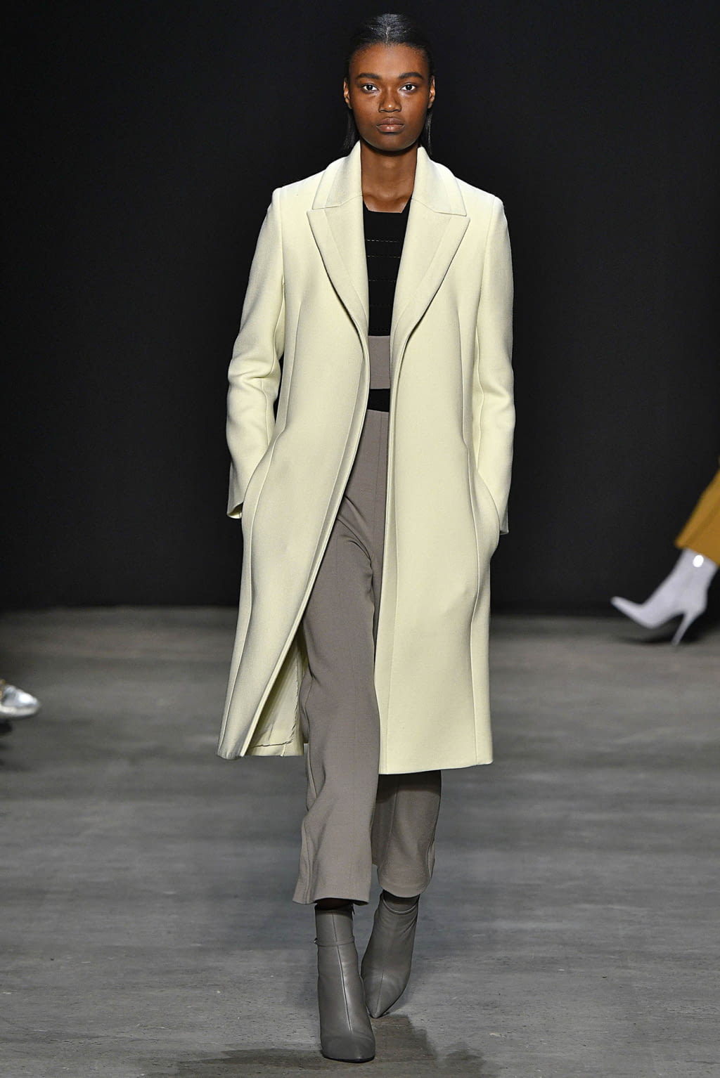 Fashion Week New York Fall/Winter 2017 look 22 from the Narciso Rodriguez collection womenswear