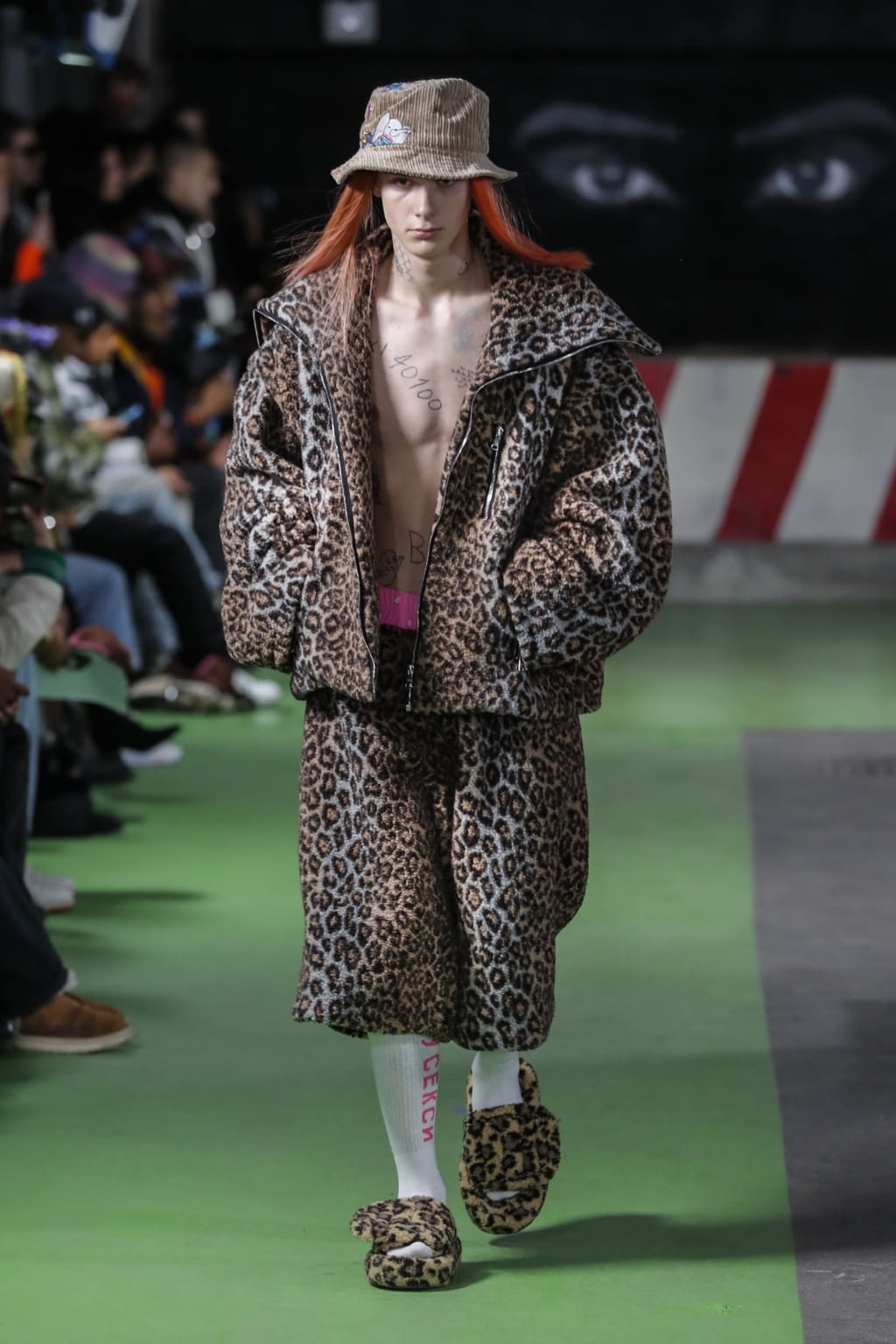 Fashion Week Paris Fall/Winter 2020 look 26 from the Natasha Zinko collection menswear