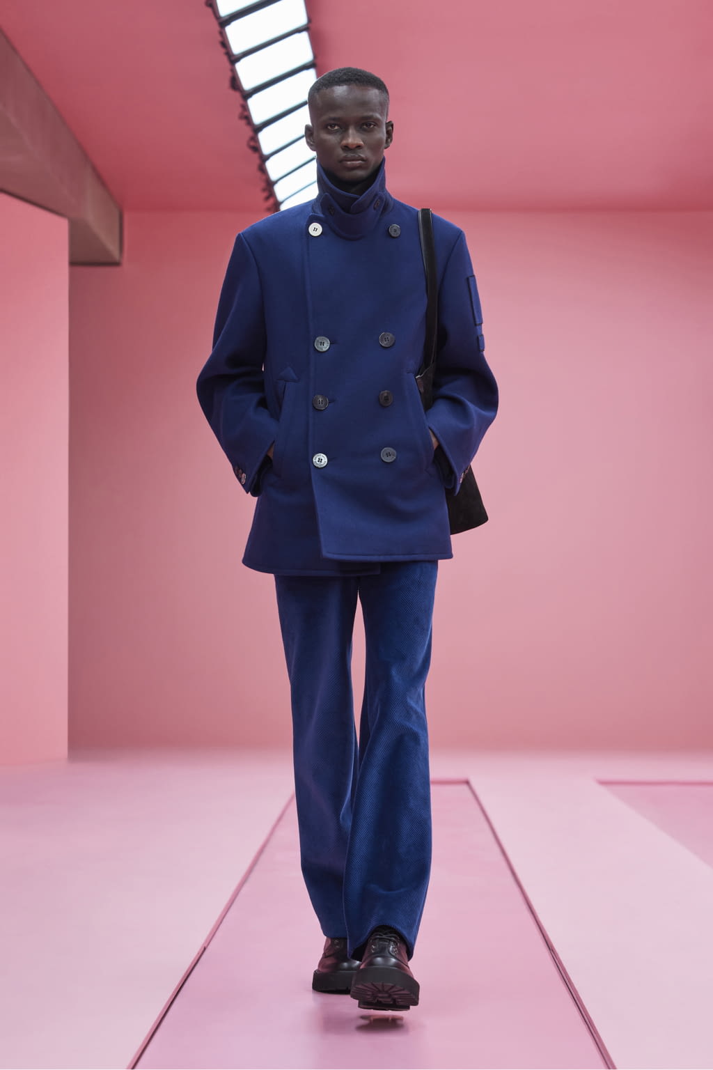 Fashion Week Milan Fall/Winter 2022 look 7 from the Neil Barrett collection menswear