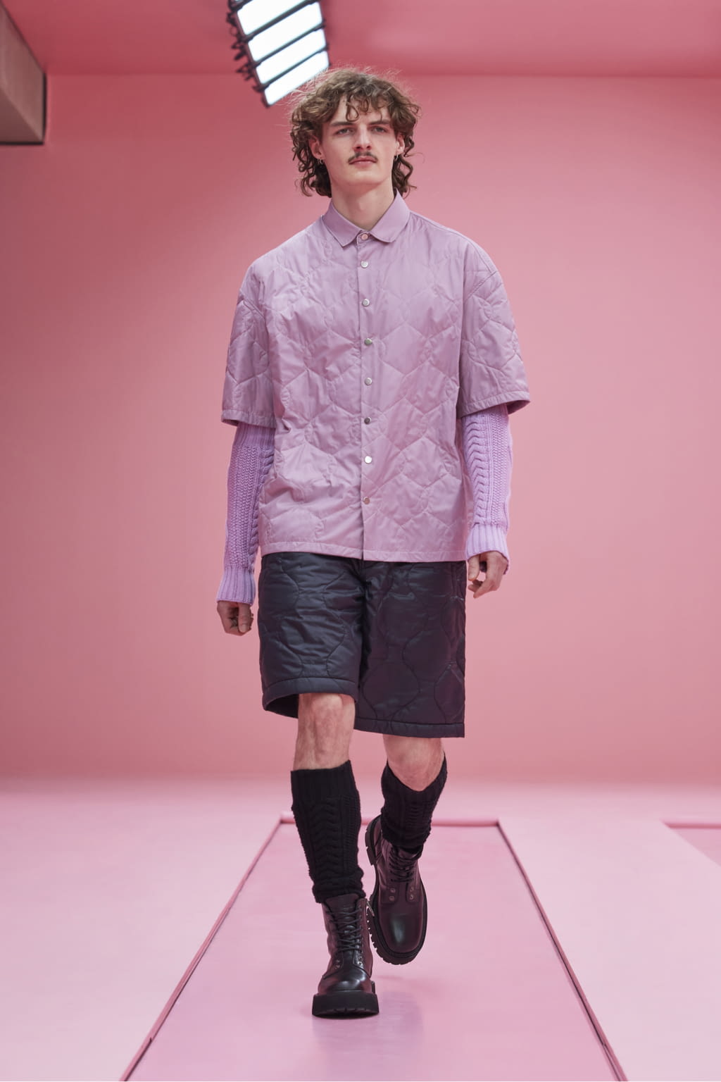 Fashion Week Milan Fall/Winter 2022 look 22 from the Neil Barrett collection 男装
