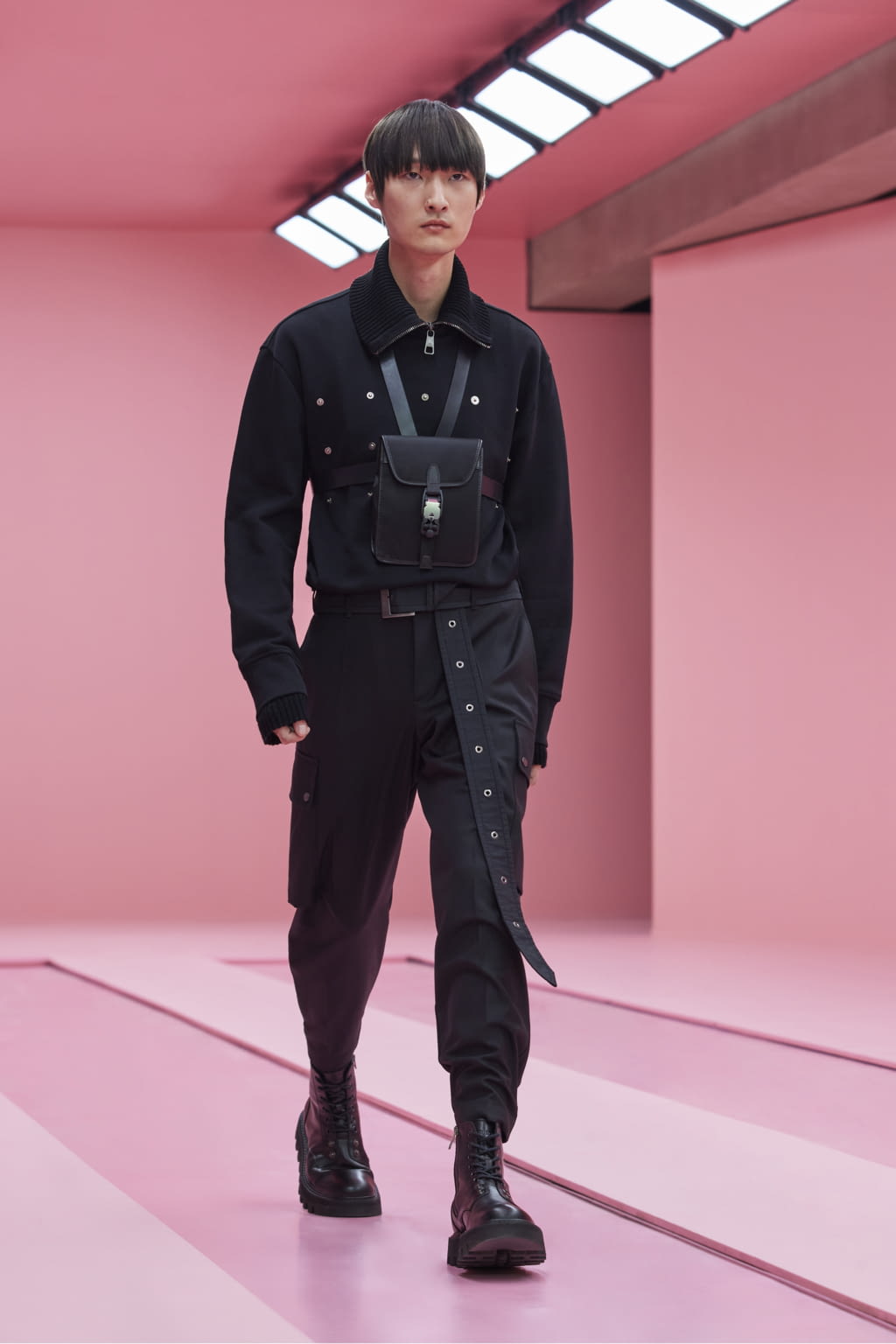 Fashion Week Milan Fall/Winter 2022 look 38 from the Neil Barrett collection menswear