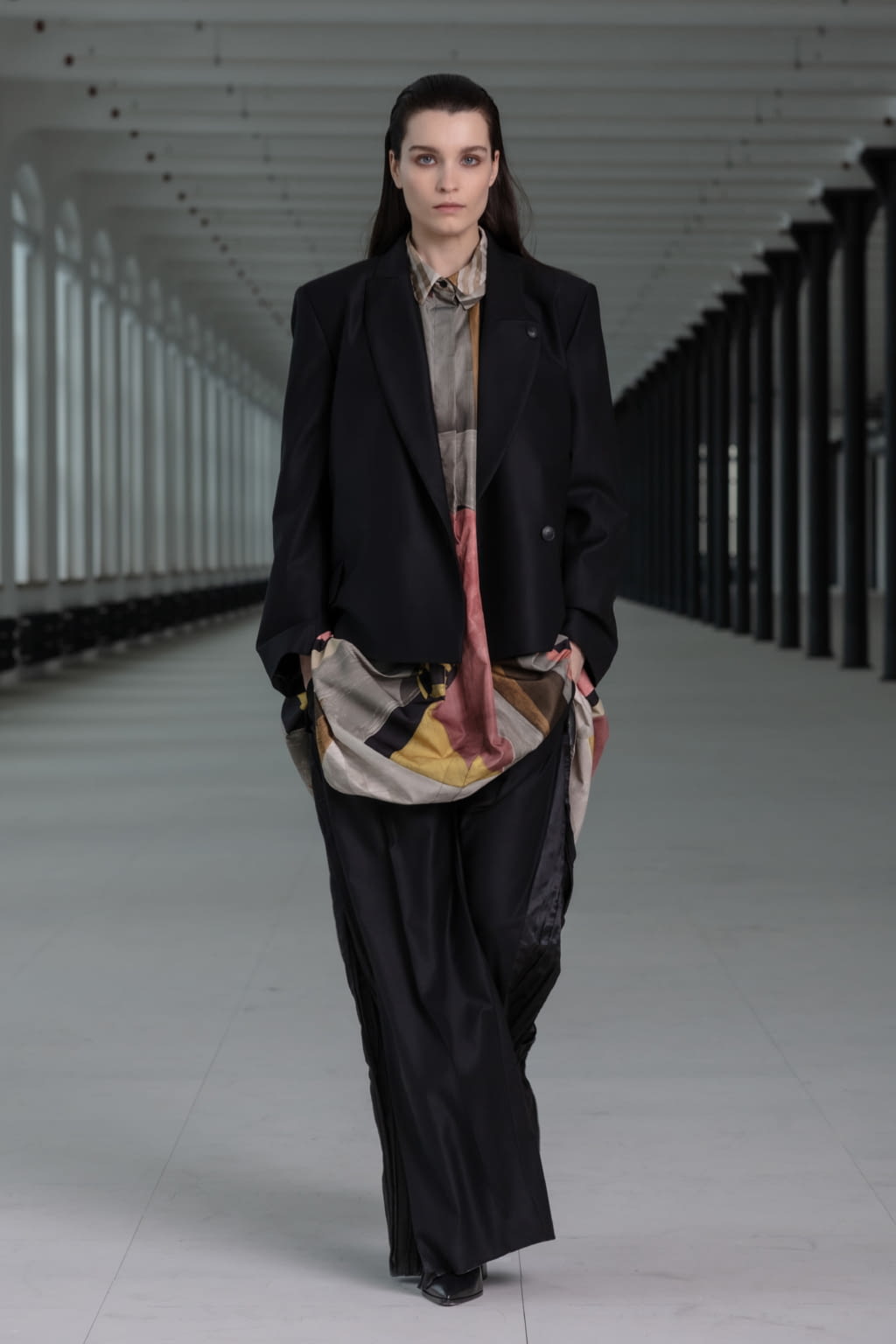 Fashion Week Paris Fall/Winter 2021 look 23 from the Nehera collection womenswear