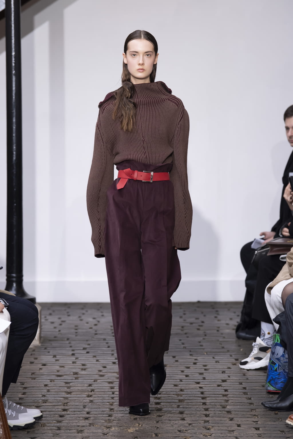 Fashion Week Paris Fall/Winter 2020 look 12 from the Nehera collection womenswear