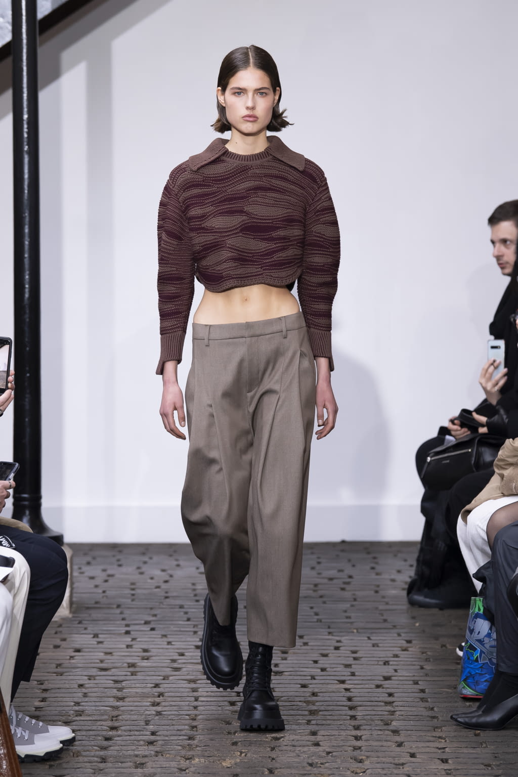 Fashion Week Paris Fall/Winter 2020 look 2 de la collection Nehera womenswear