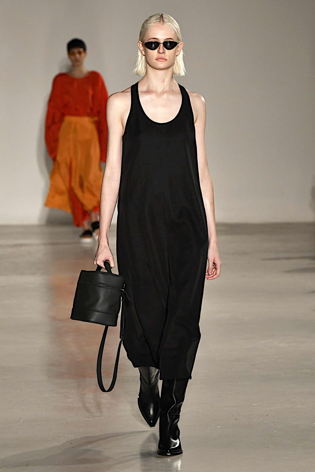 Fashion Week Paris Spring/Summer 2020 look 23 from the Nehera collection womenswear