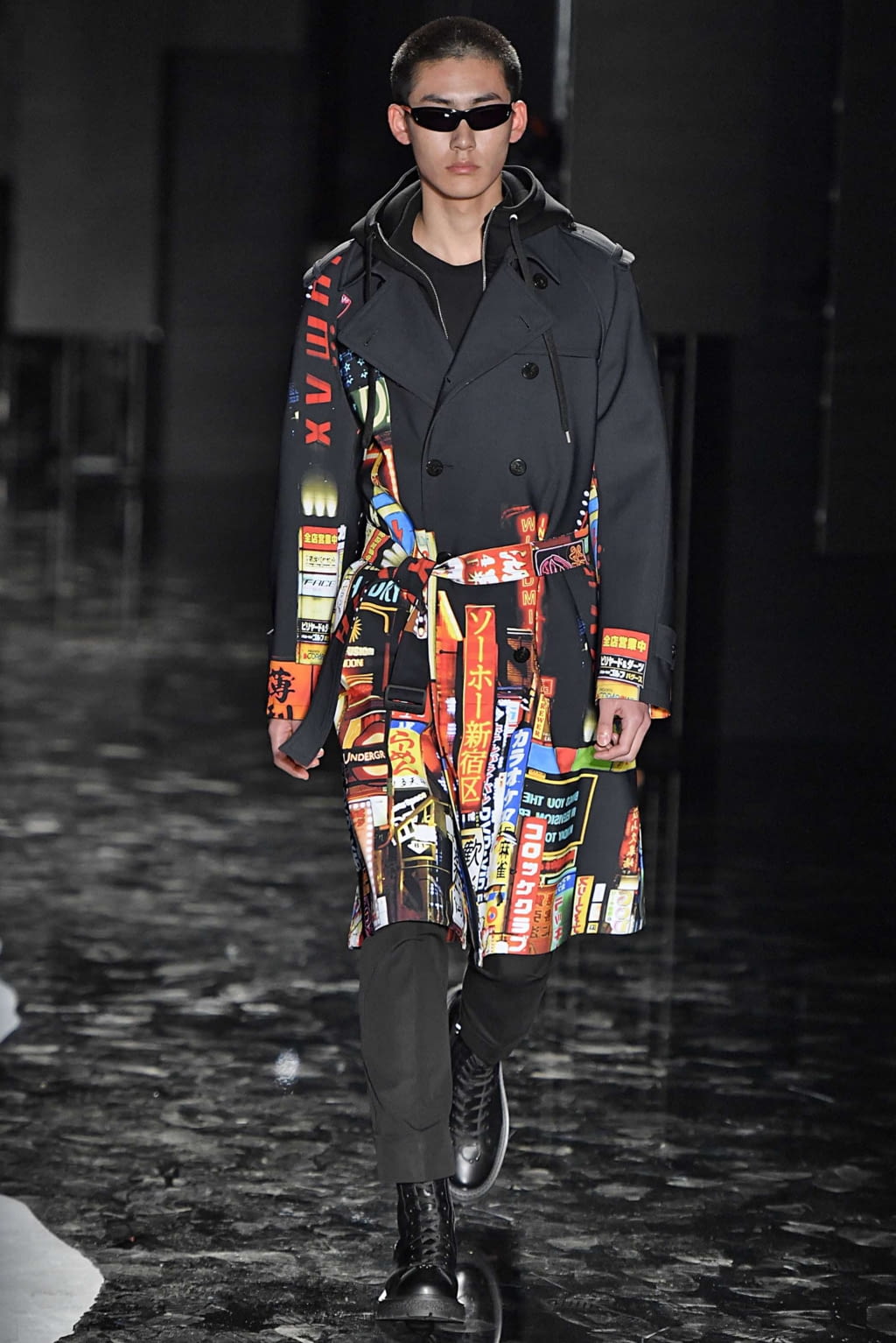 Fashion Week Milan Fall/Winter 2019 look 3 de la collection Neil Barrett menswear