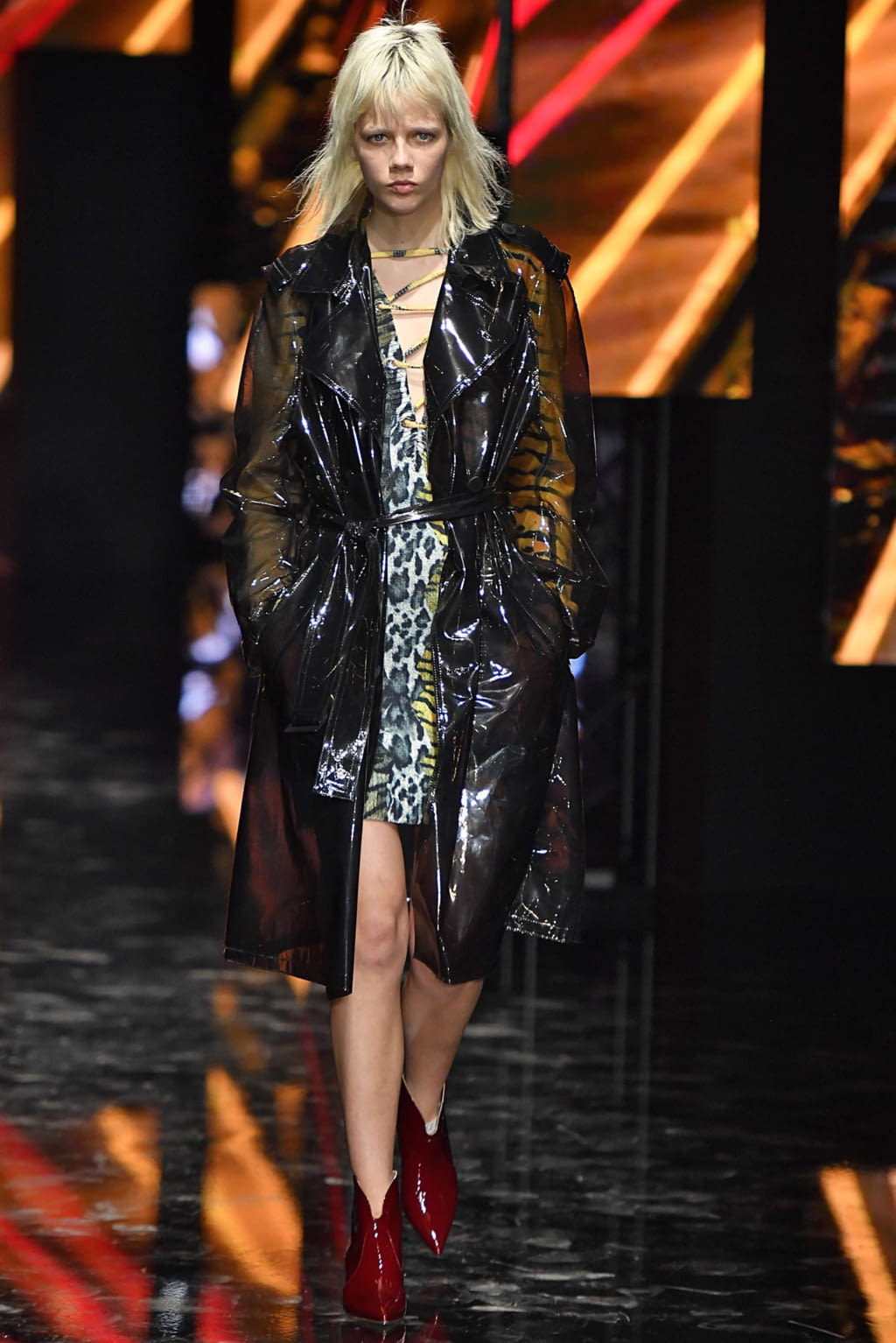 Fashion Week Milan Fall/Winter 2019 look 19 de la collection Neil Barrett menswear